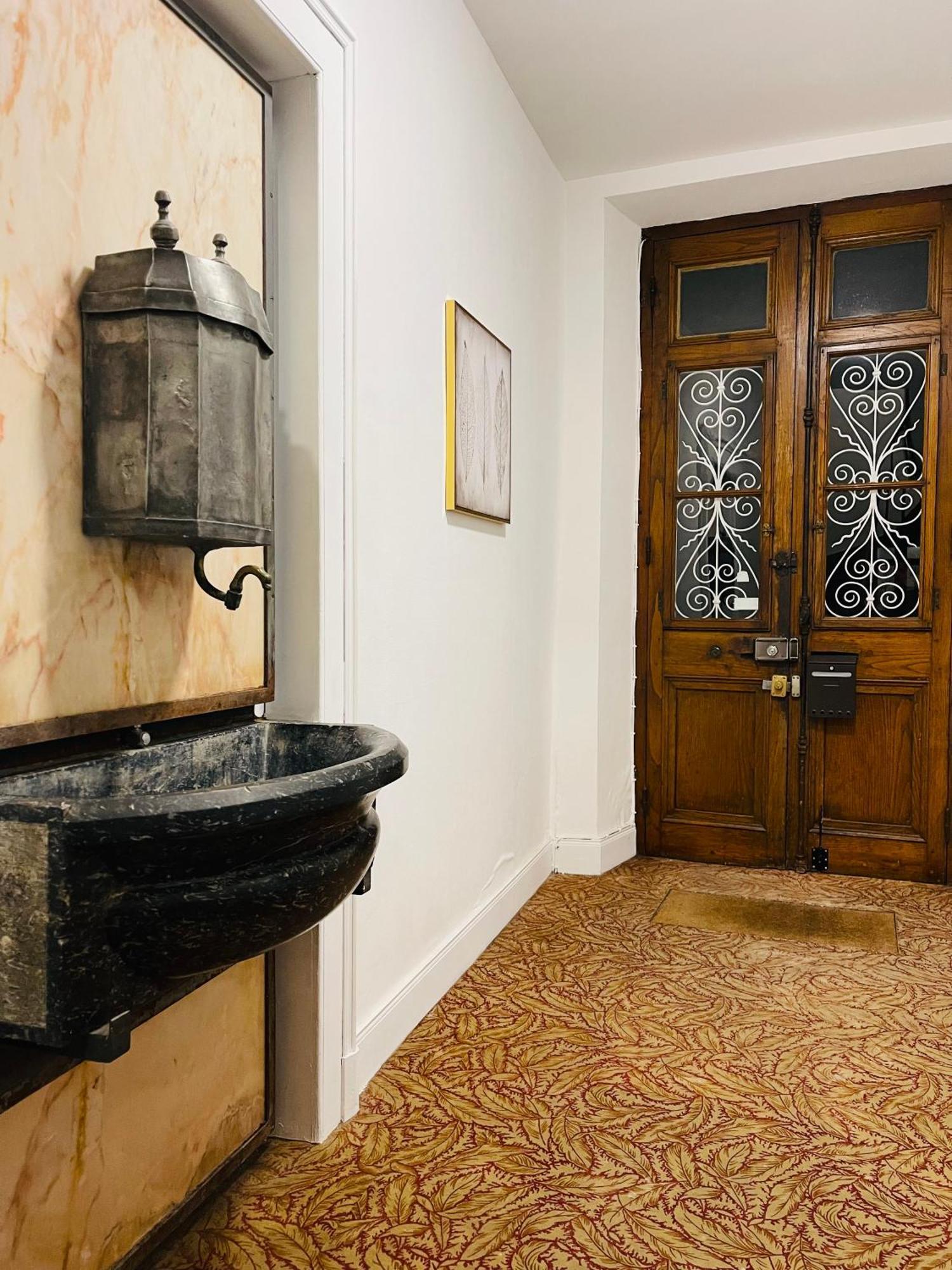 Le Caubous Plein Centre Appartement Calme Avec Chambre Et Cuisine Equipee Bagnères-de-Bigorre Zewnętrze zdjęcie